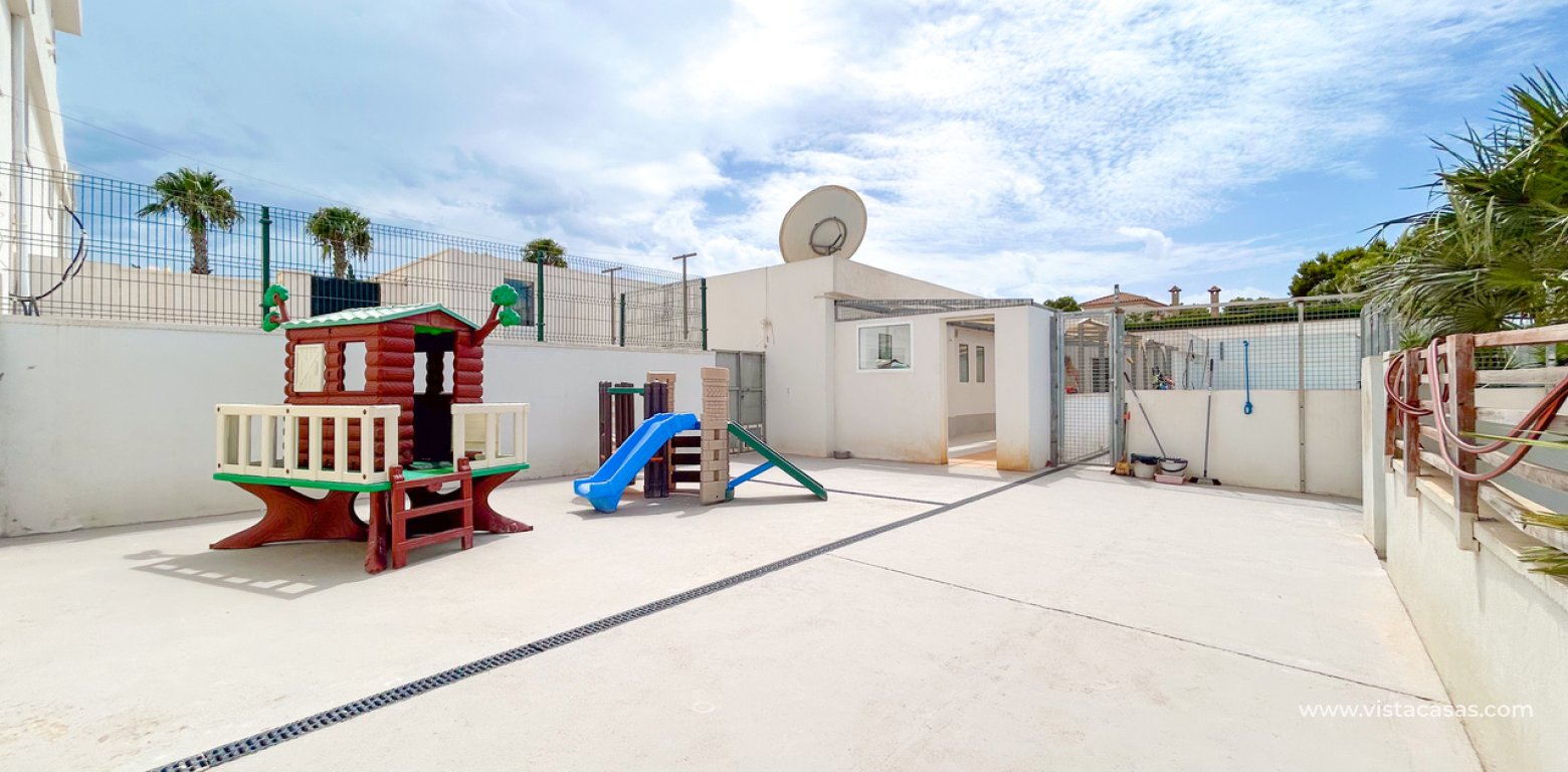 Resale - Villa - Los Montesinos