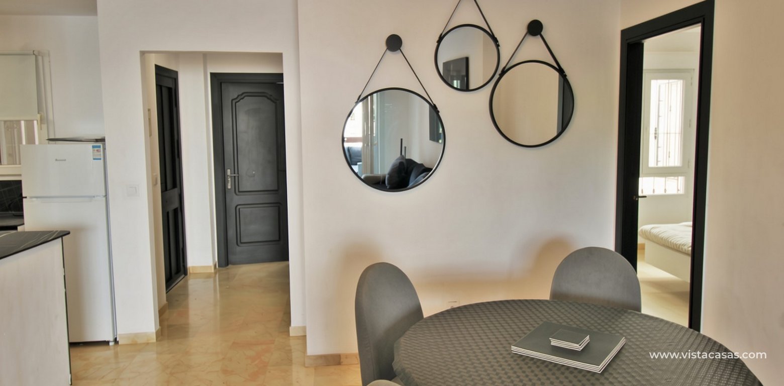 Resale - Apartment - Villamartin