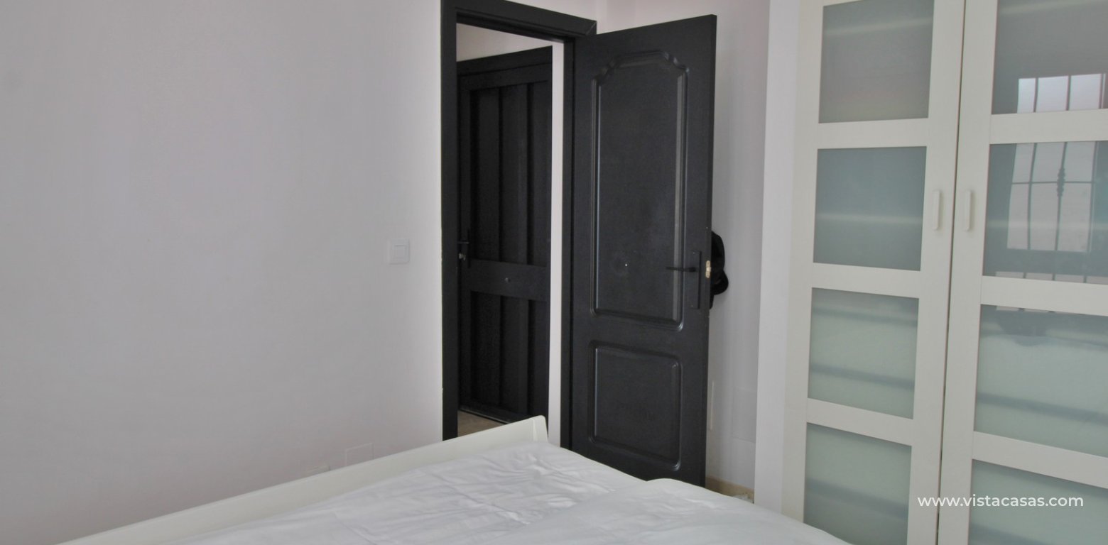 Resale - Apartment - Villamartin