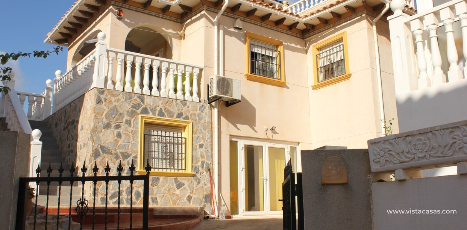 Sale - Villa - La Zenia