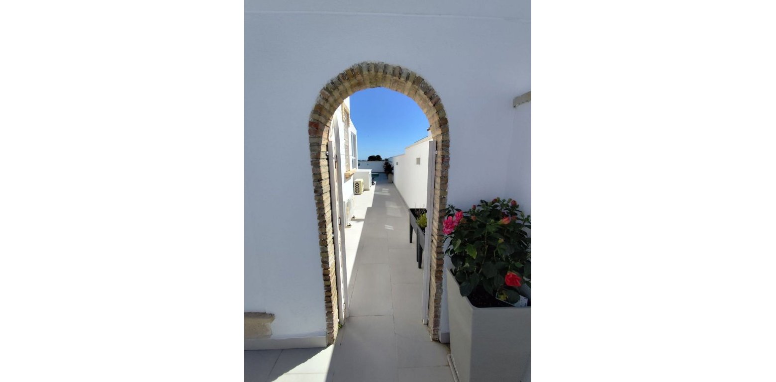 Sale - Villa - Villamartin - 