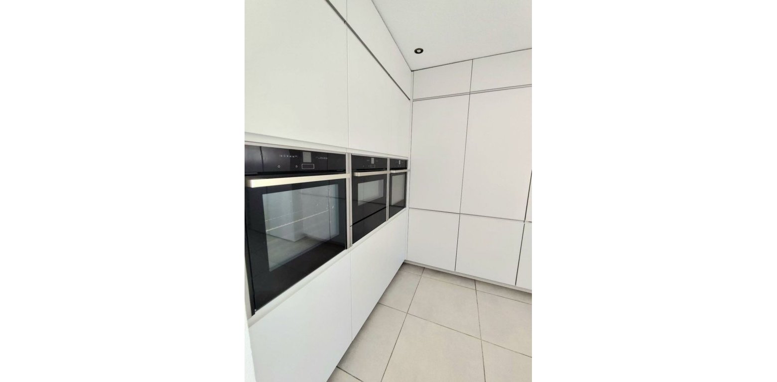 Sale - Villa - Villamartin - 