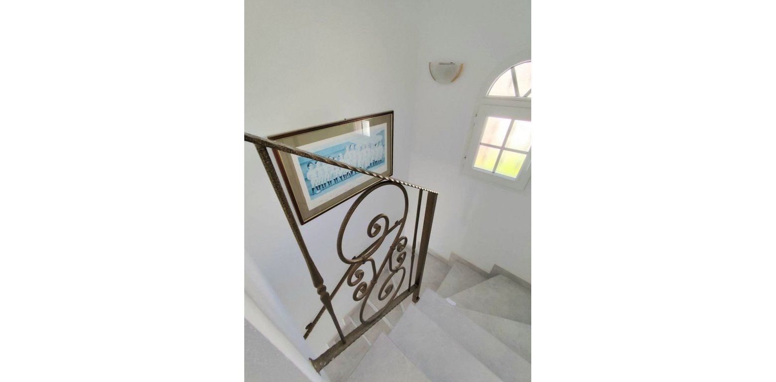 Sale - Villa - Villamartin - 