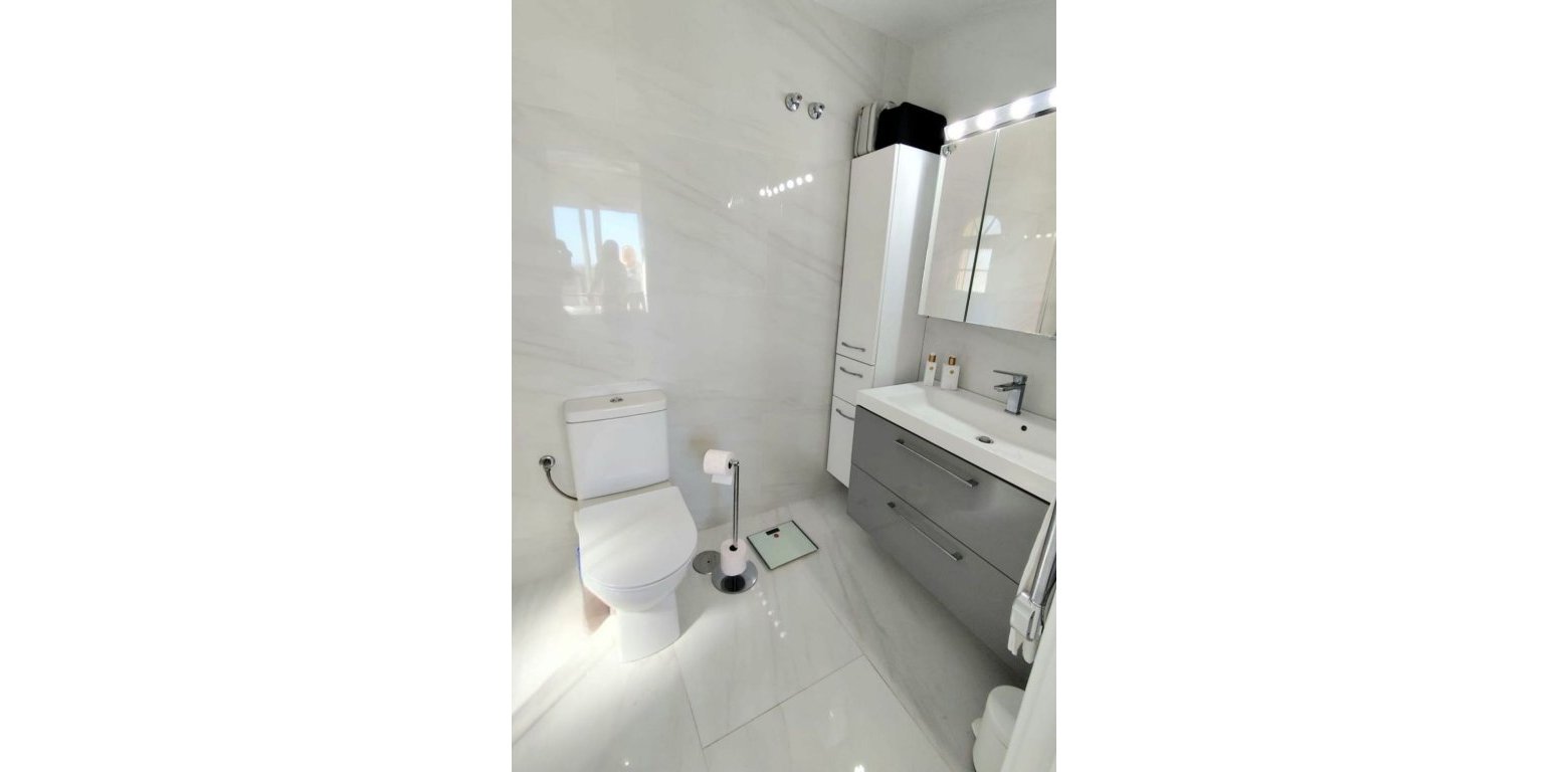 Sale - Villa - Villamartin - 
