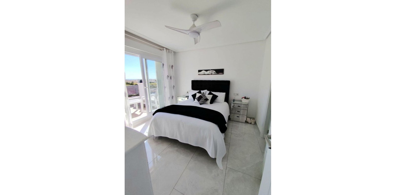 Sale - Villa - Villamartin - 