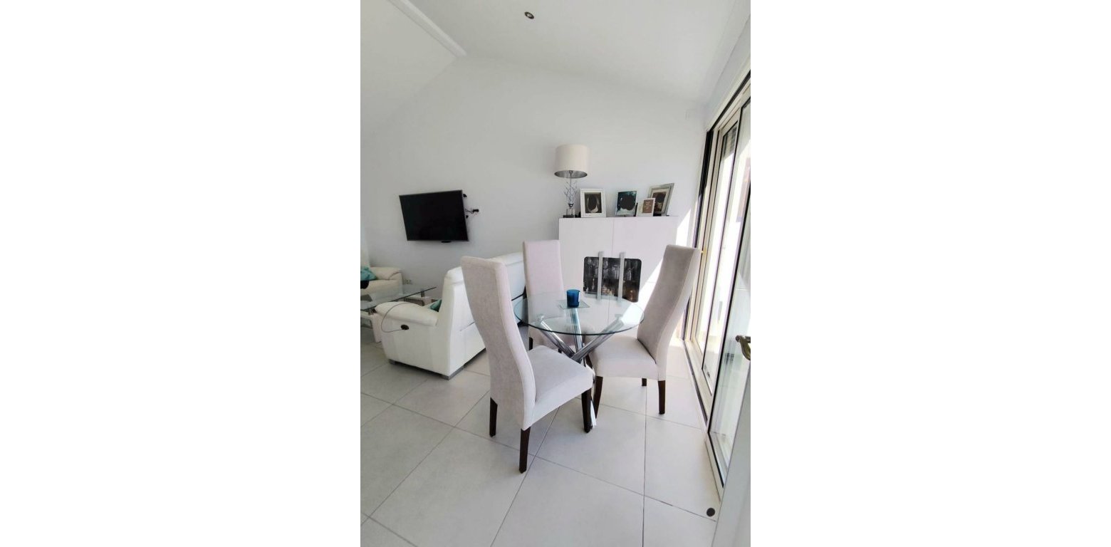 Sale - Villa - Villamartin - 