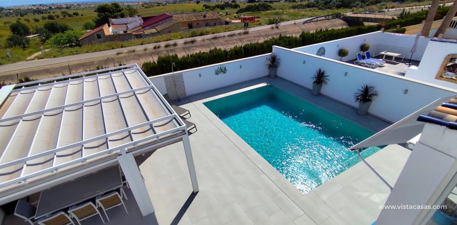 Sale - Villa - Villamartin - 