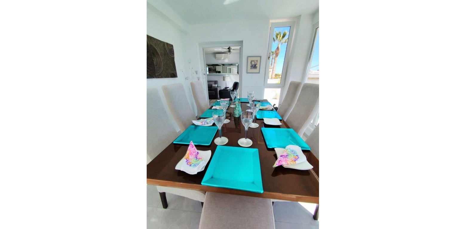 Sale - Villa - Villamartin - 