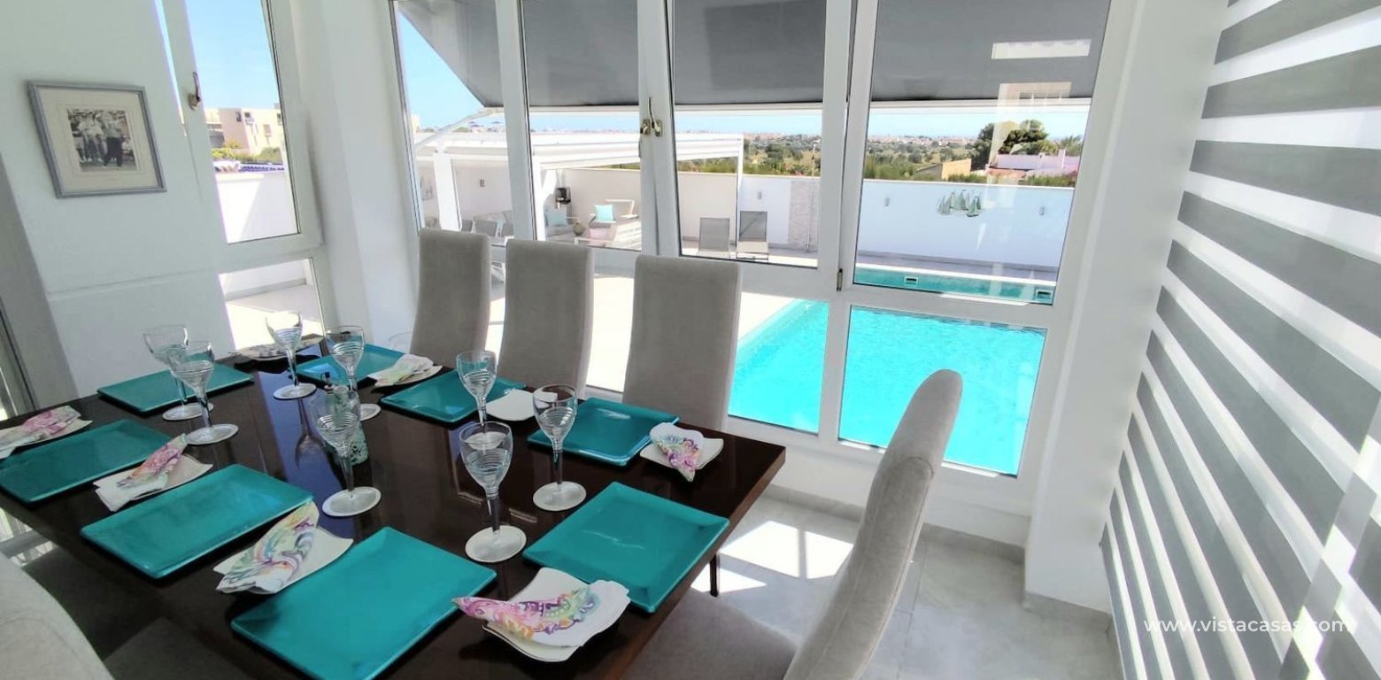 Sale - Villa - Villamartin - 