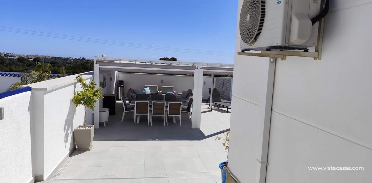 Sale - Villa - Villamartin - 