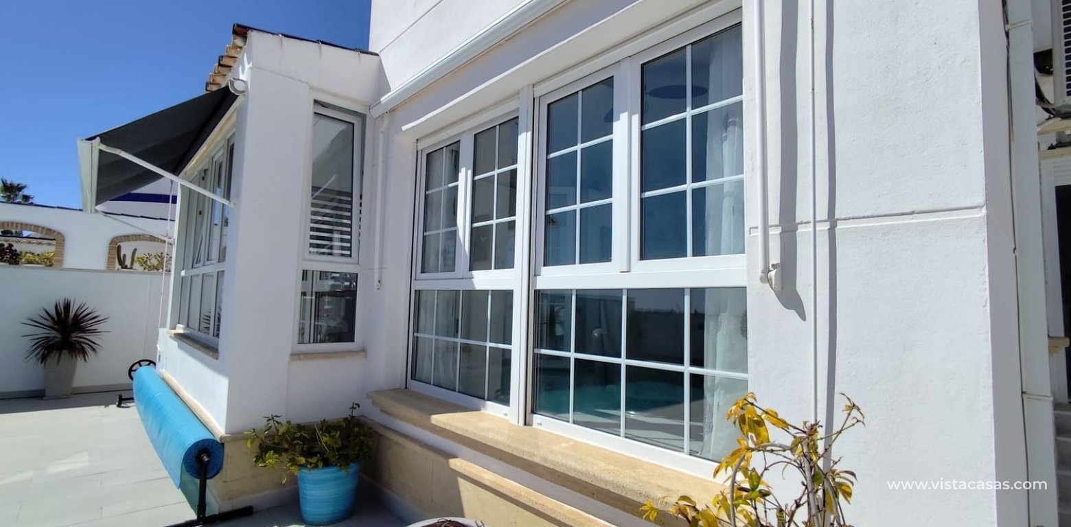 Sale - Villa - Villamartin - 