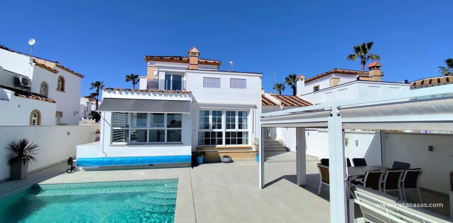 Sale - Villa - Villamartin - 