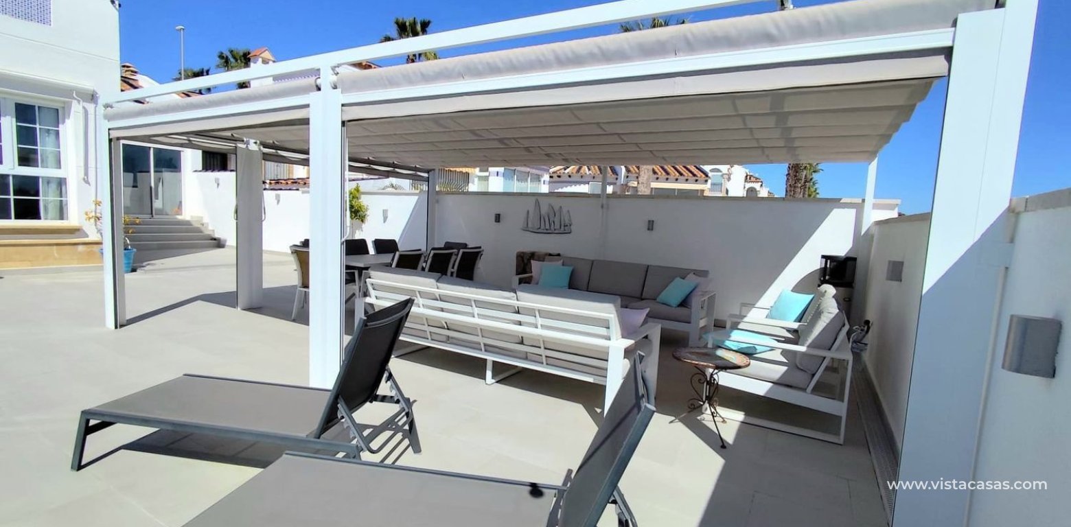 Sale - Villa - Villamartin - 