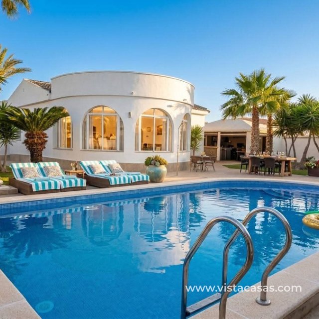 Villa - Sale - Torrevieja - Torrevieja