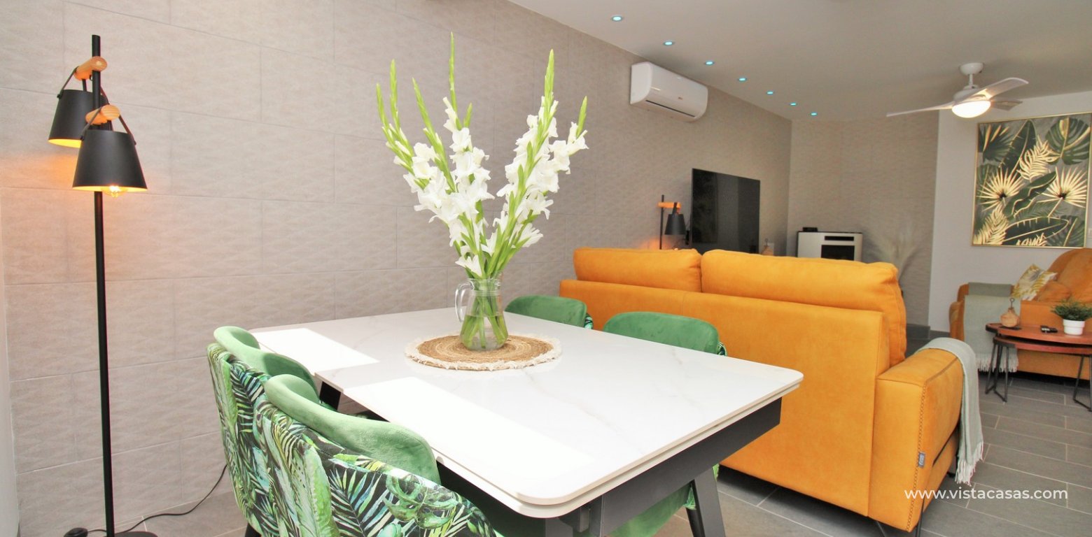 Renovated Lola Bungalow in Valencias Villamartin lounge 3