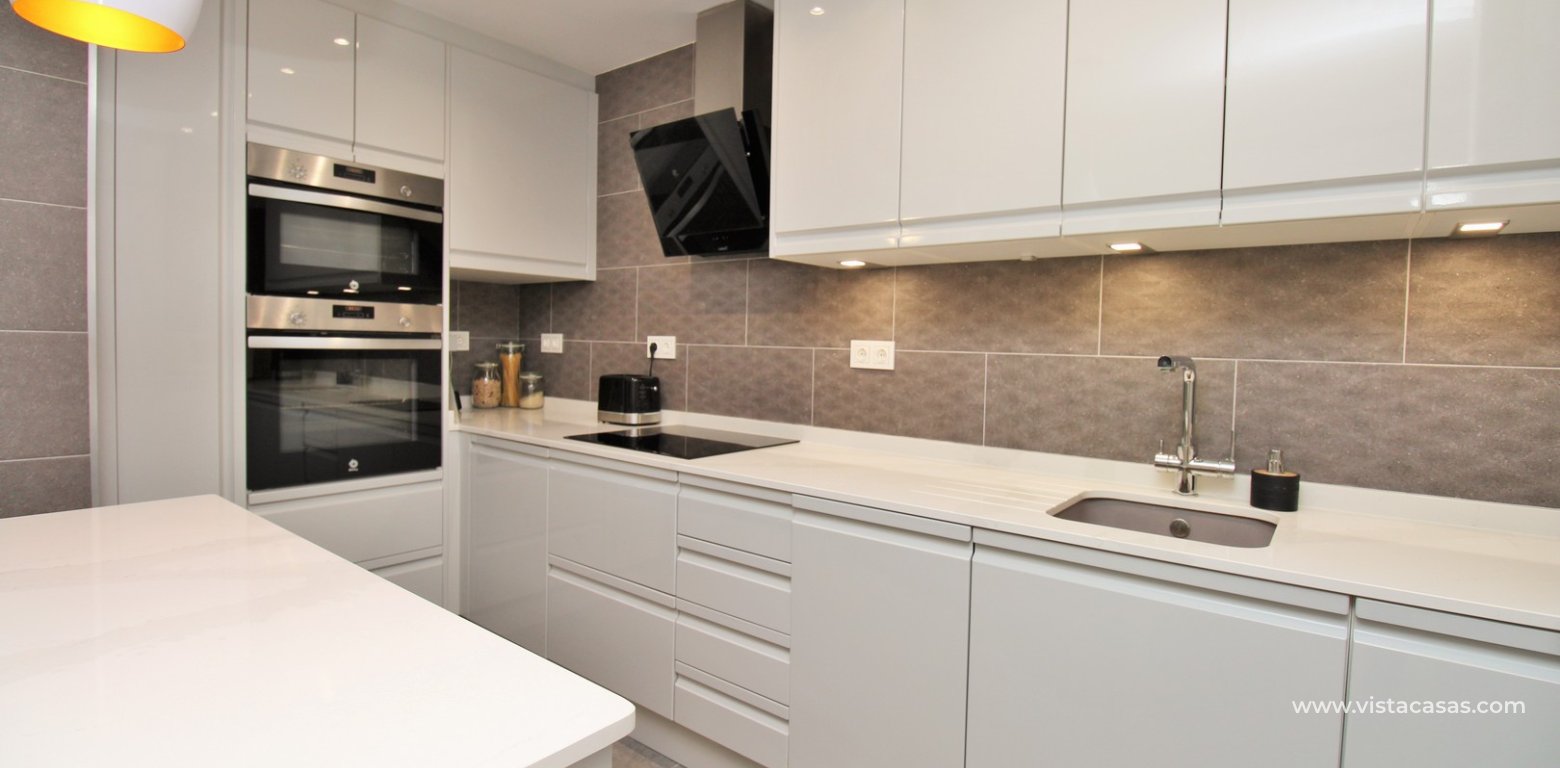 Renovated Lola Bungalow in Valencias Villamartin kitchen 2
