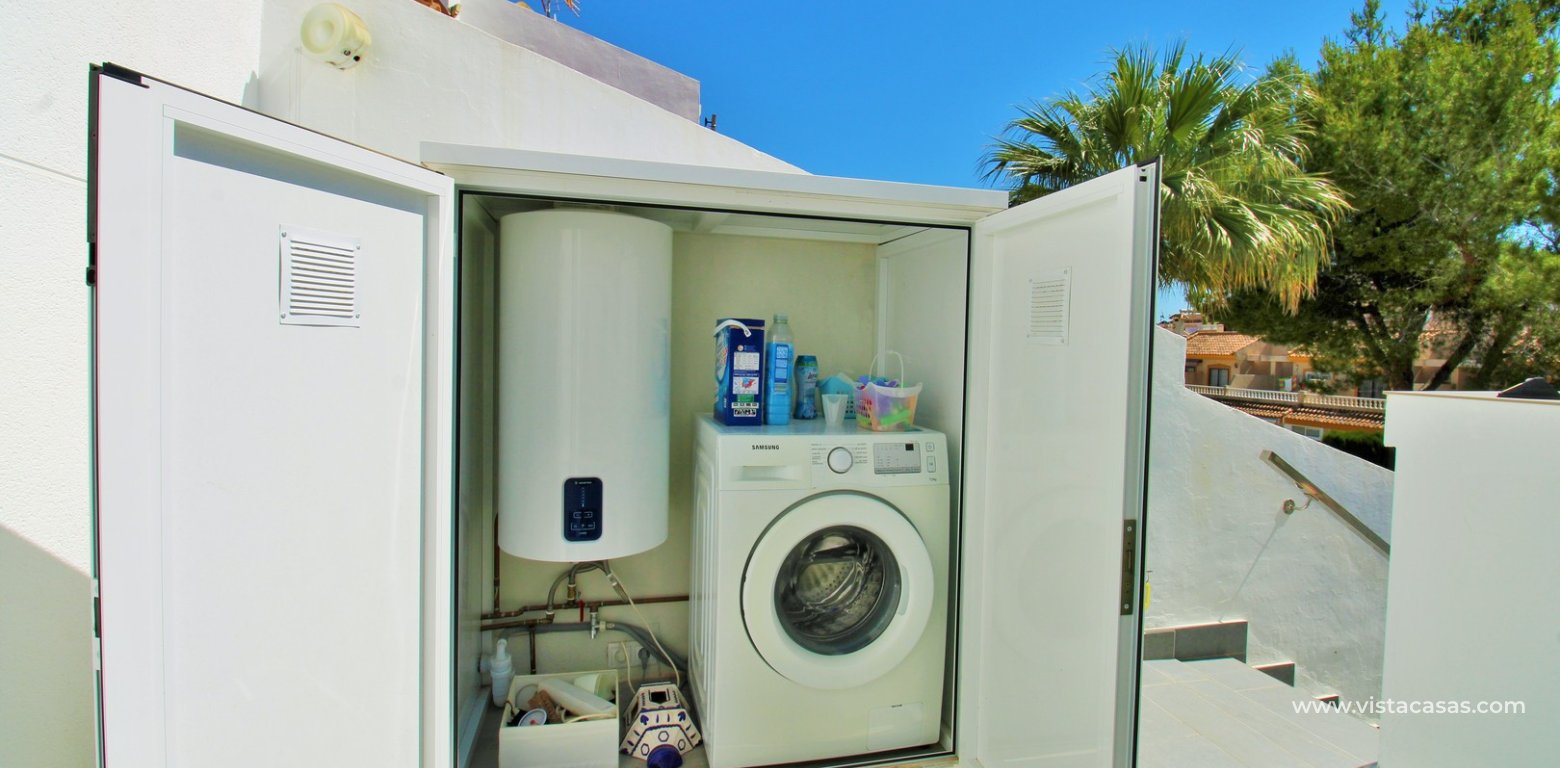 Renovated Lola Bungalow in Valencias Villamartin utility cupboard