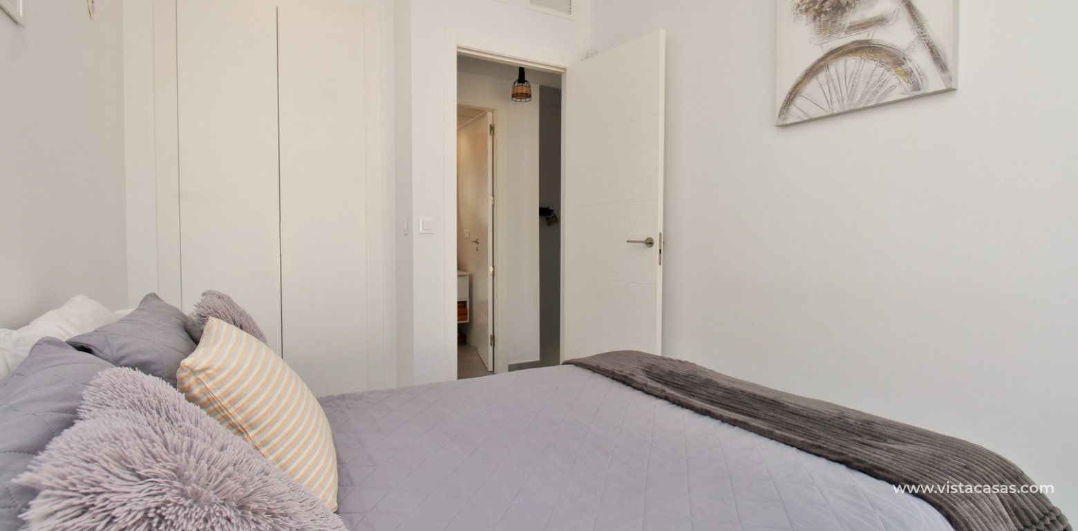 Modern 3 Bed Townhouse in Ilios Pau 8 Villamartin master bedroom fitted wardrobes