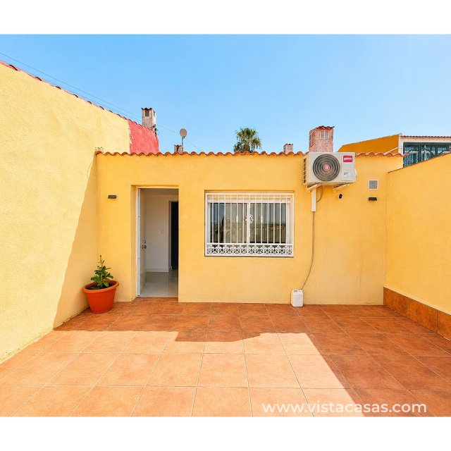 Appartement - Sale - Torrevieja - El chaparral