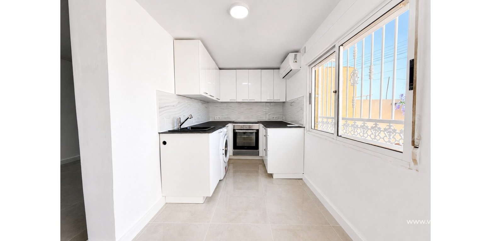 Sale - Wohnung - Torrevieja - El chaparral