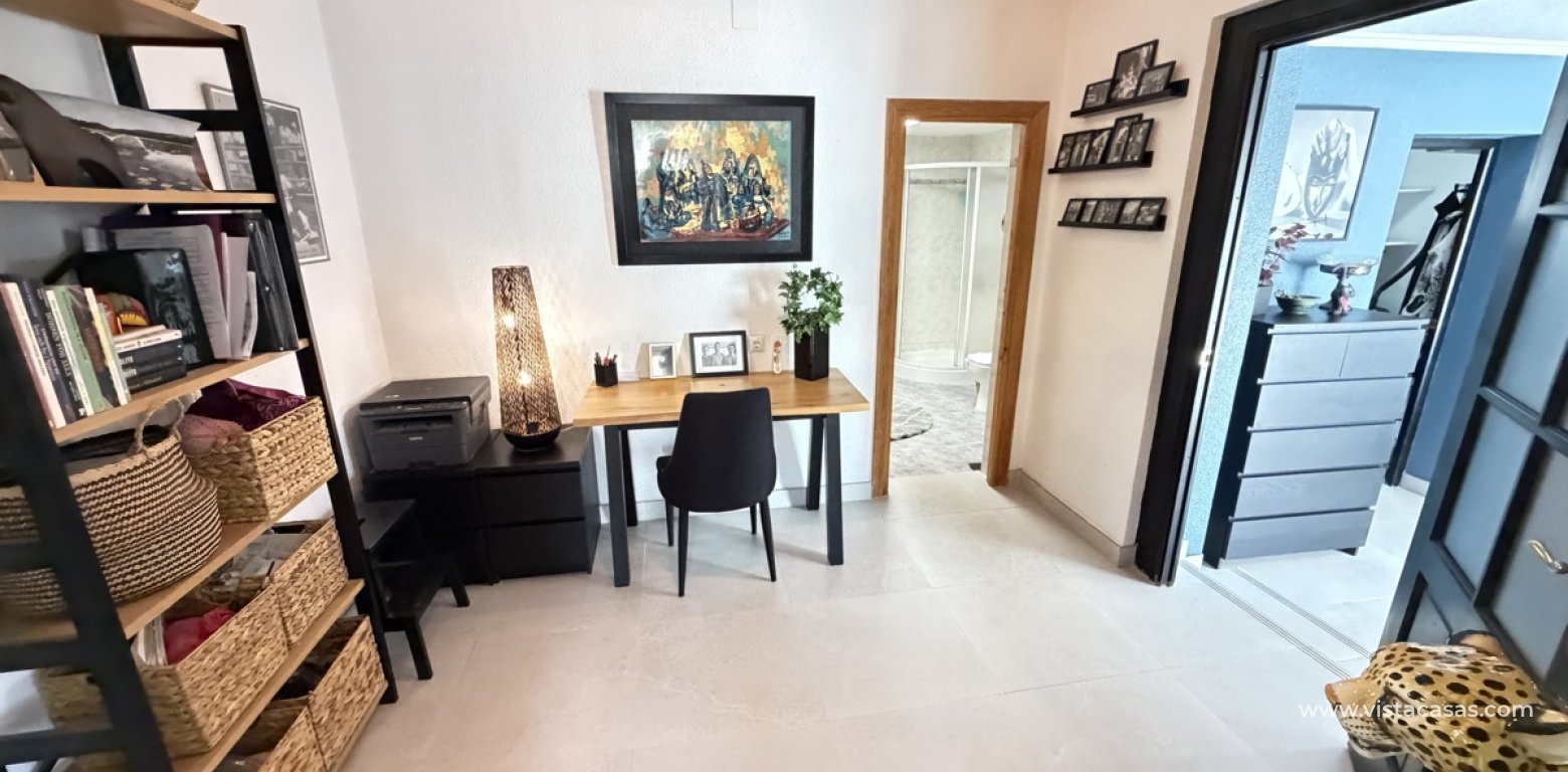 Sale - Villa - Torrevieja - San Luis