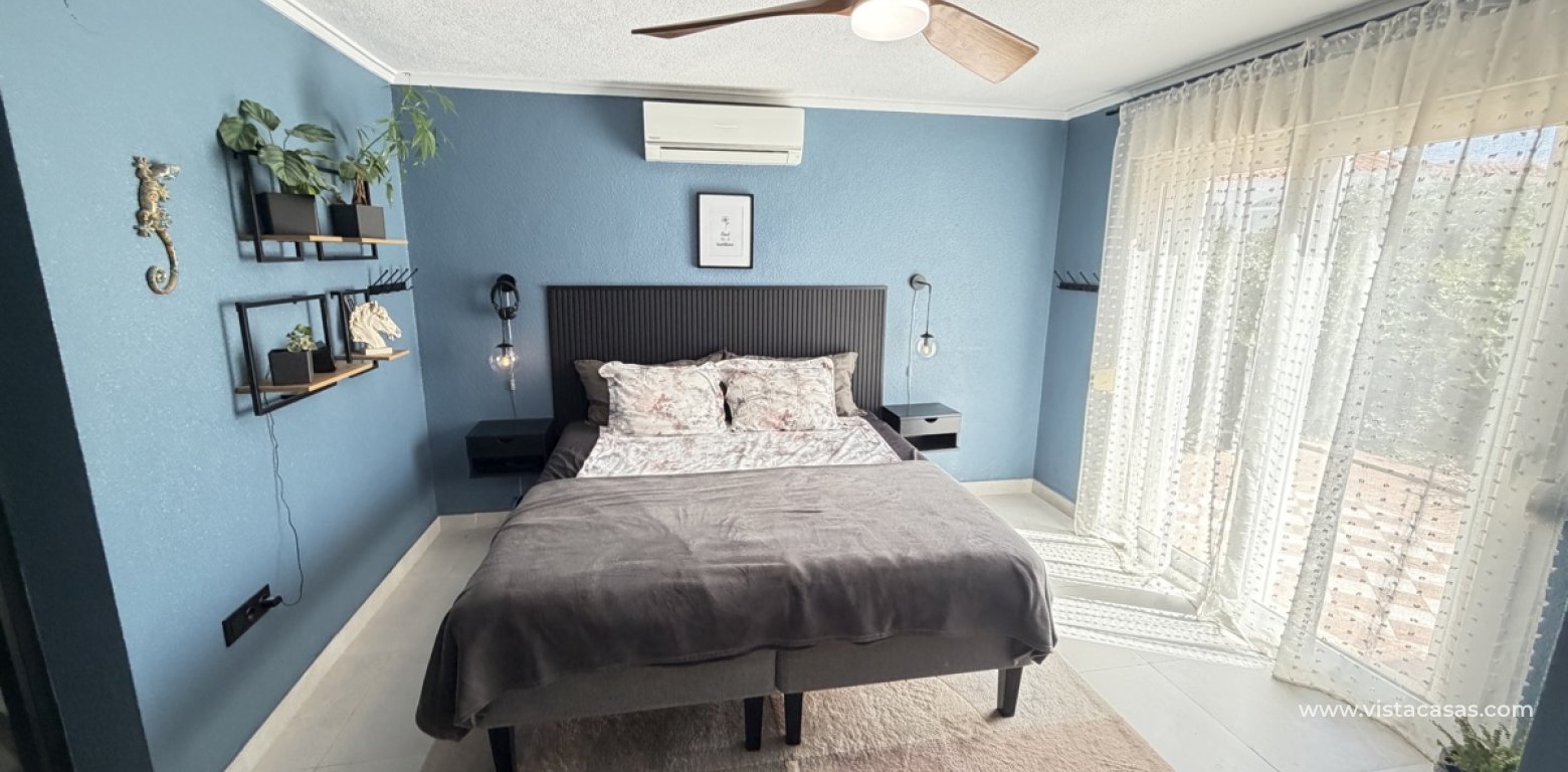 Sale - Villa - Torrevieja - San Luis