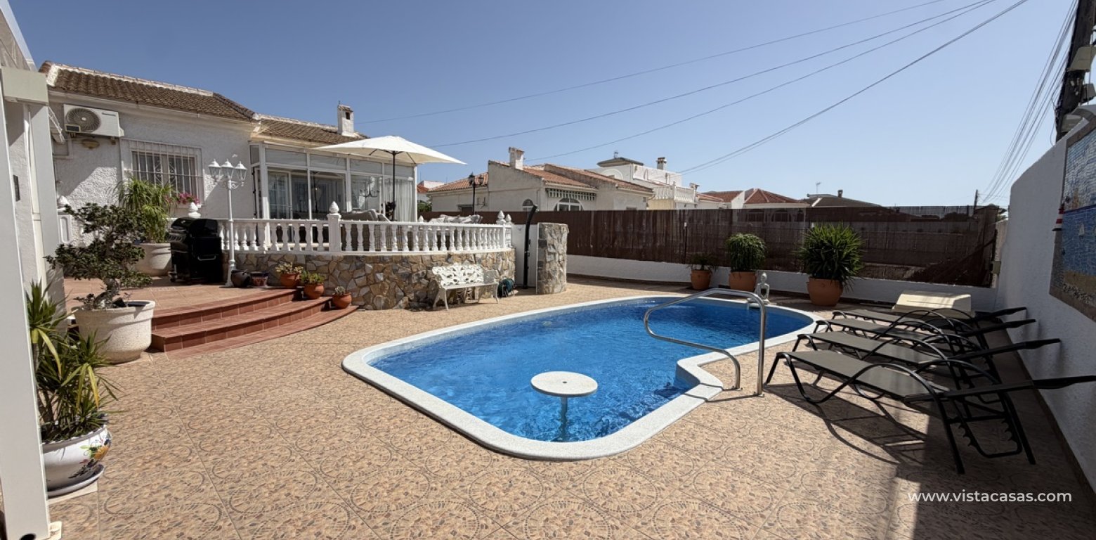 Sale - Villa - Torrevieja - San Luis