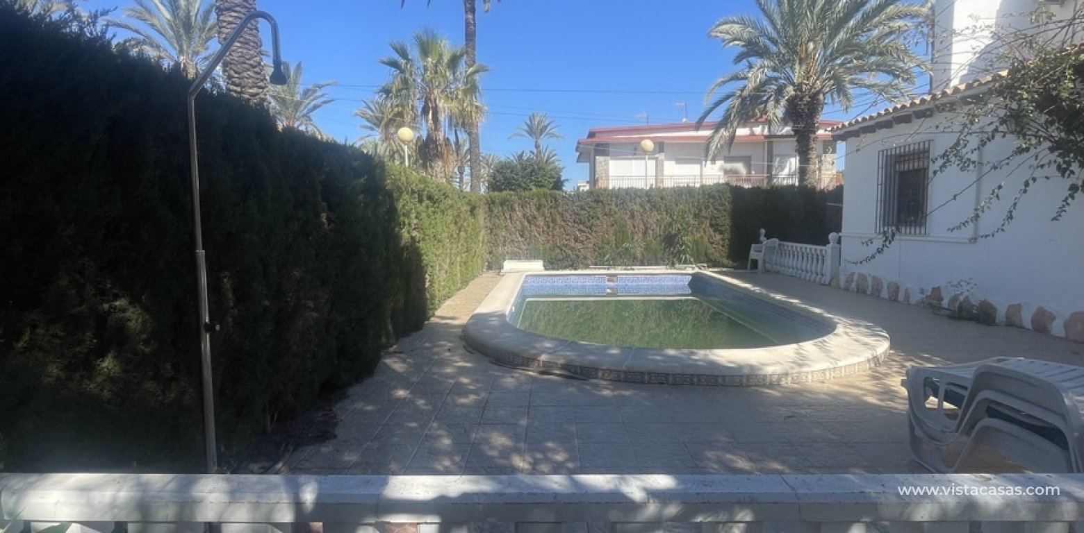 Resale - Villa - Cabo Roig