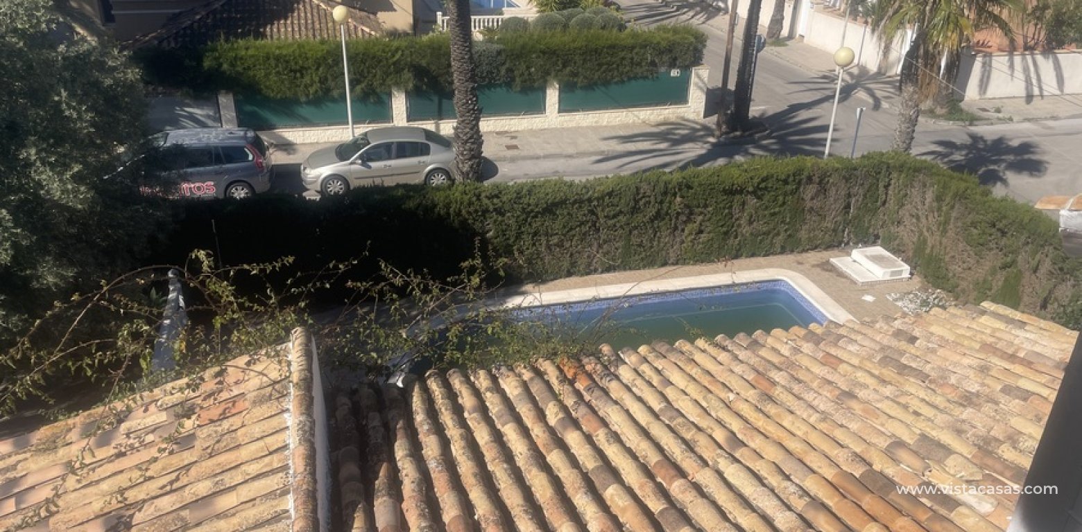 Resale - Villa - Cabo Roig