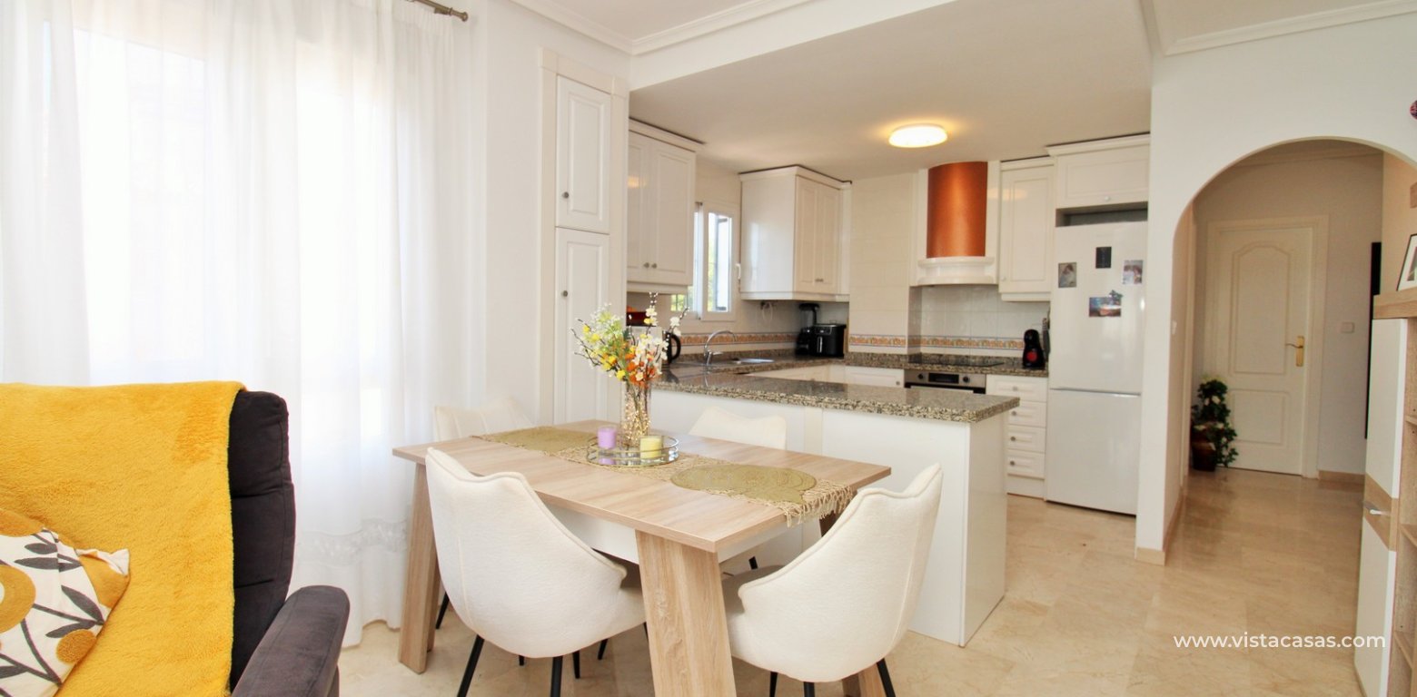 Villagolf Corner Penthouse For Sale in Villamartin Plaza diner