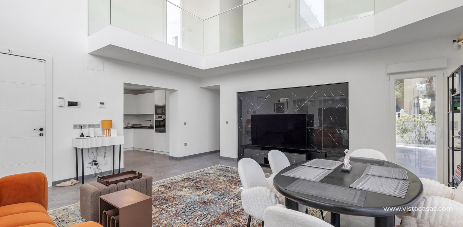 Sale - Villa - Los Balcones