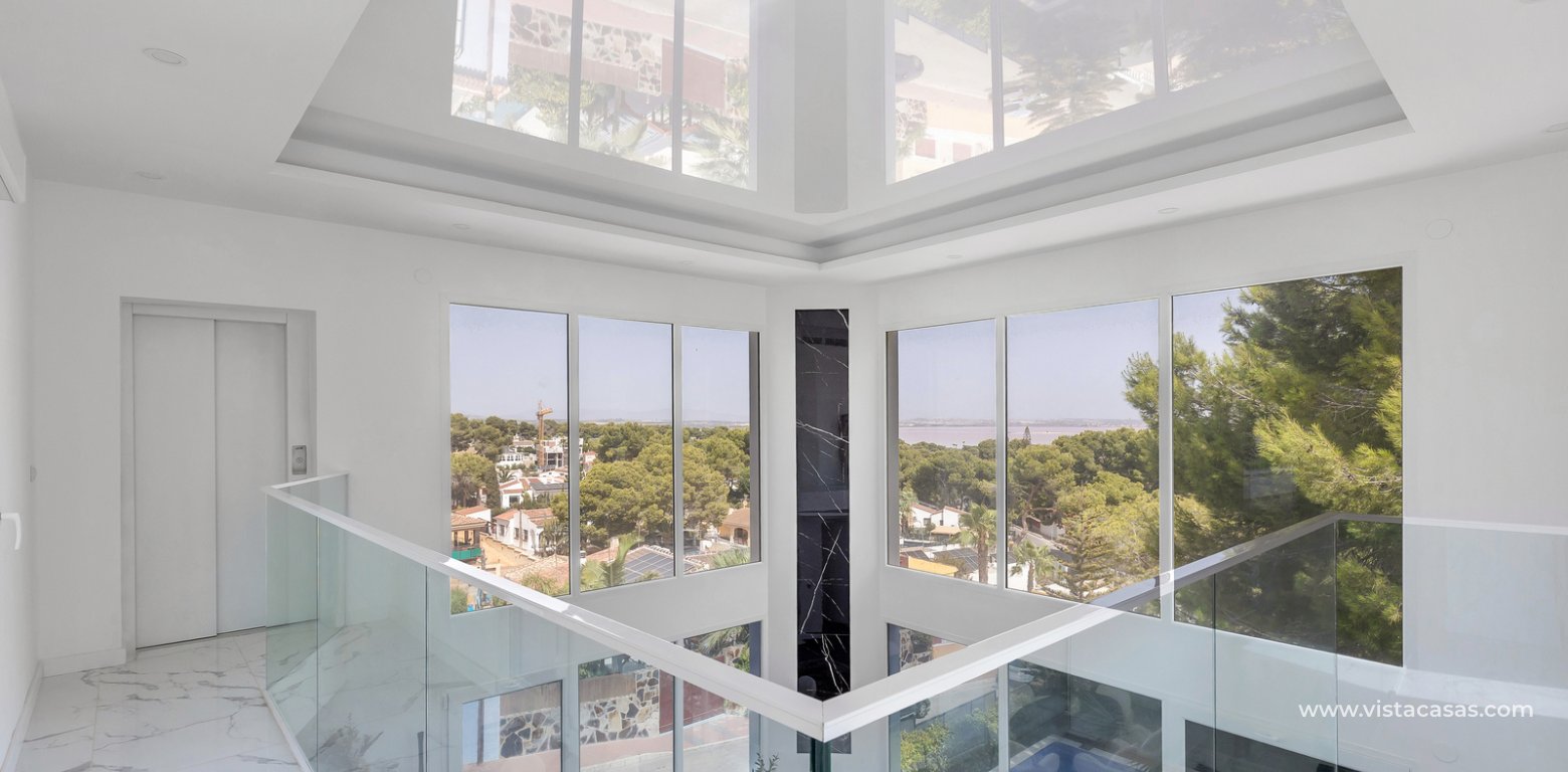 Sale - Villa - Los Balcones