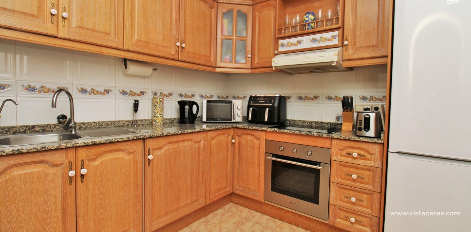 3 Bedroom Quad for Sale in Zodiaco V Villamartin kitchen
