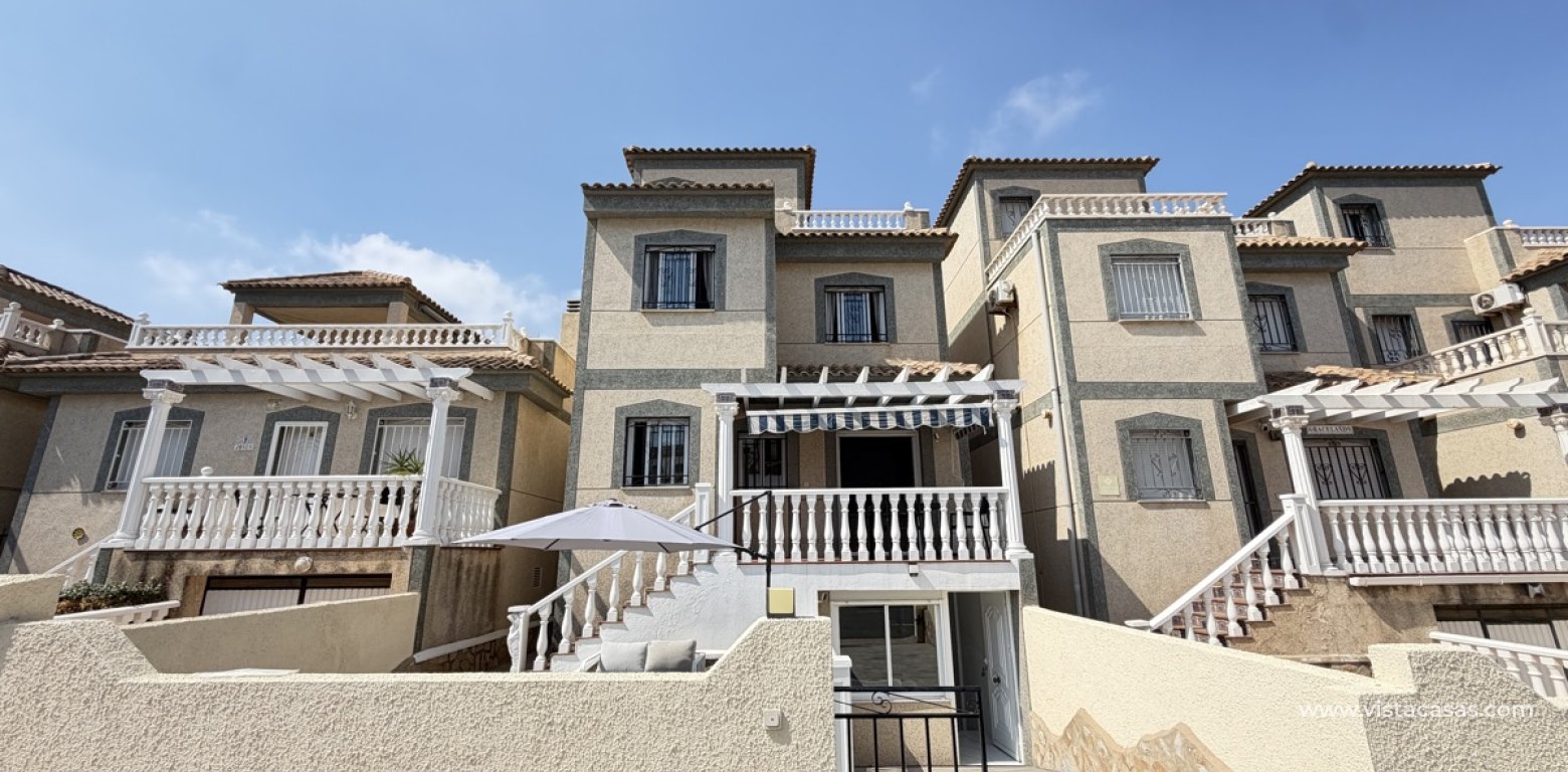 Sale - Villa - Villamartin