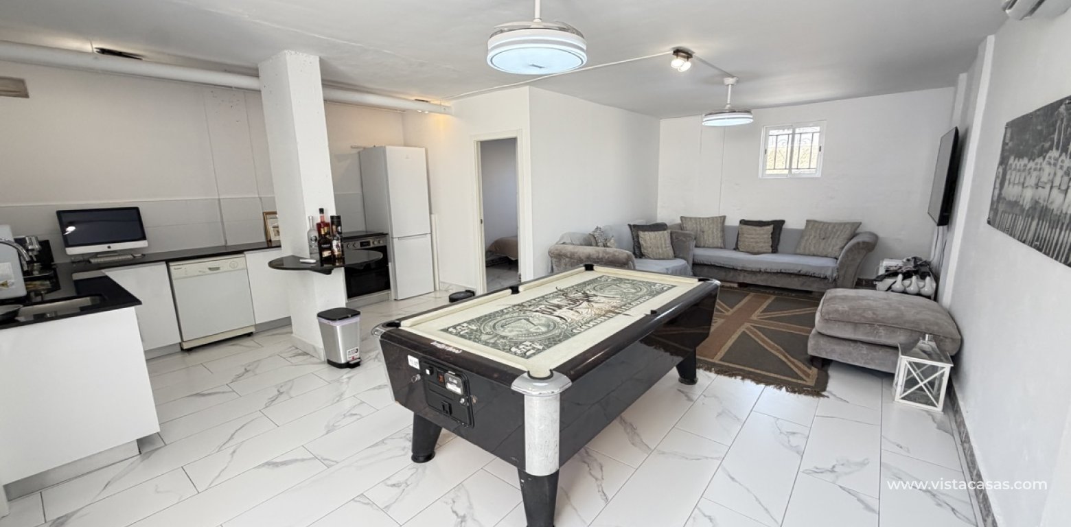 Sale - Villa - Villamartin