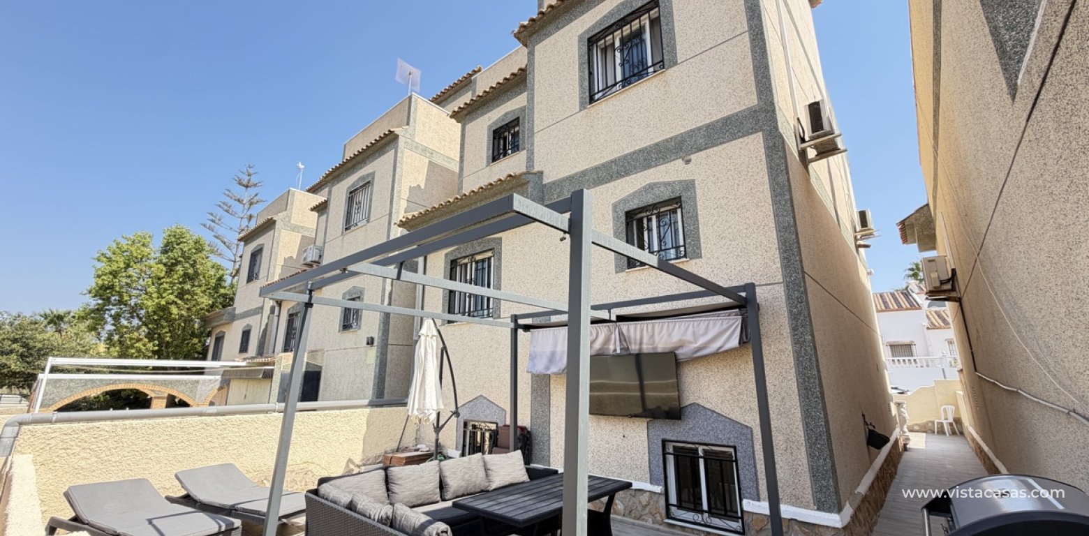 Sale - Villa - Villamartin