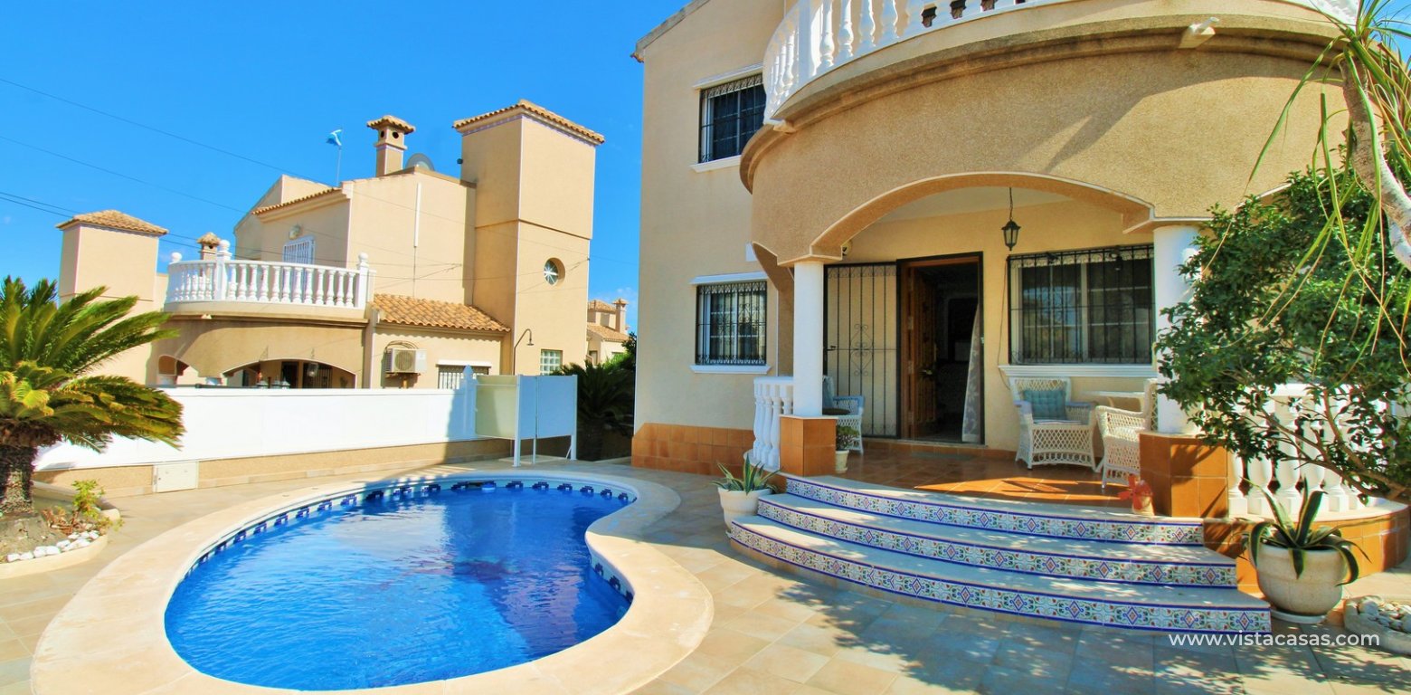 Sale - Villa - Villamartin