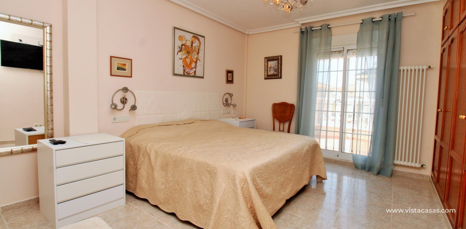 Sale - Villa - Villamartin
