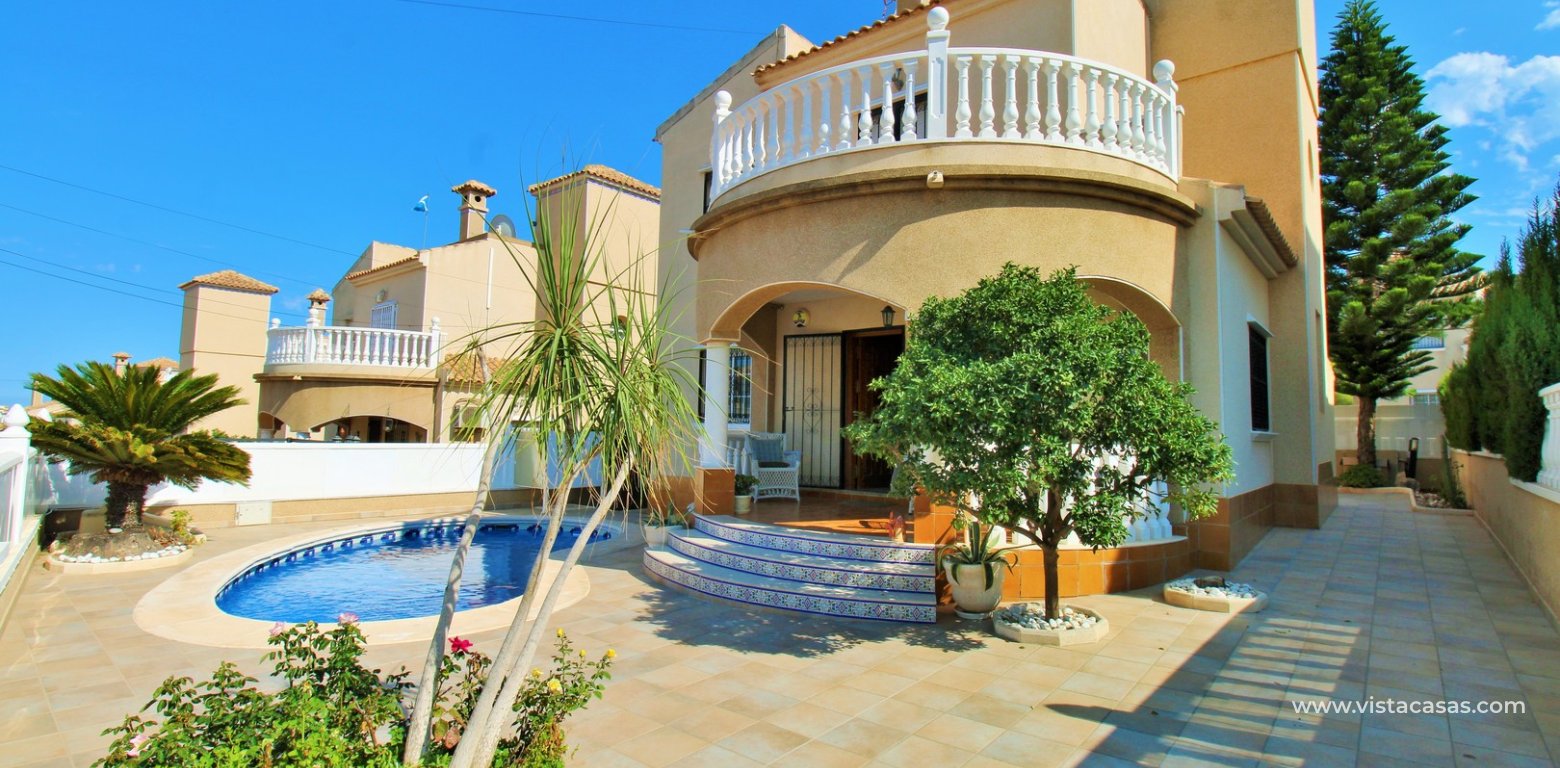Sale - Villa - Villamartin