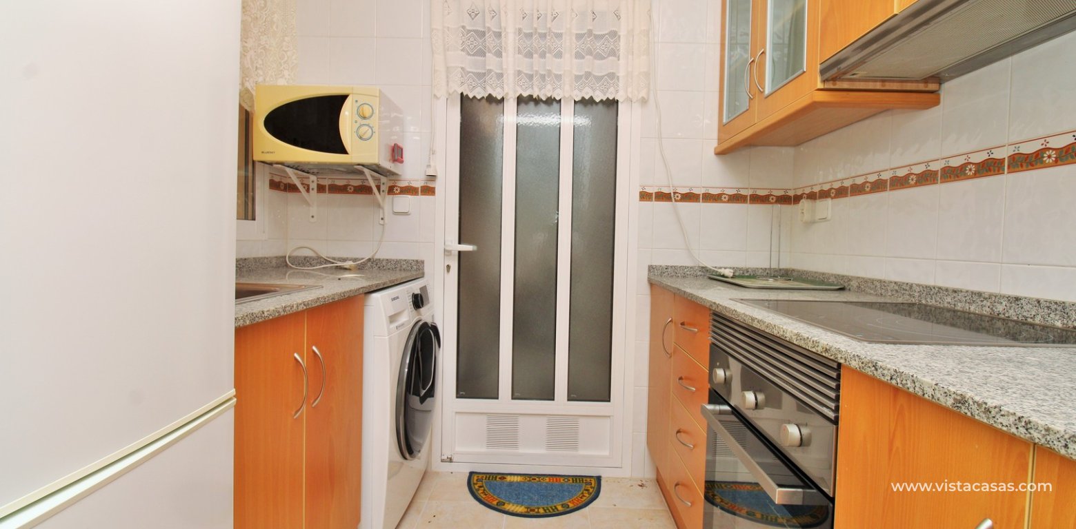 South-East facing 3 bedroom quad in Residencial Avalon Playa Flamenca kitchen