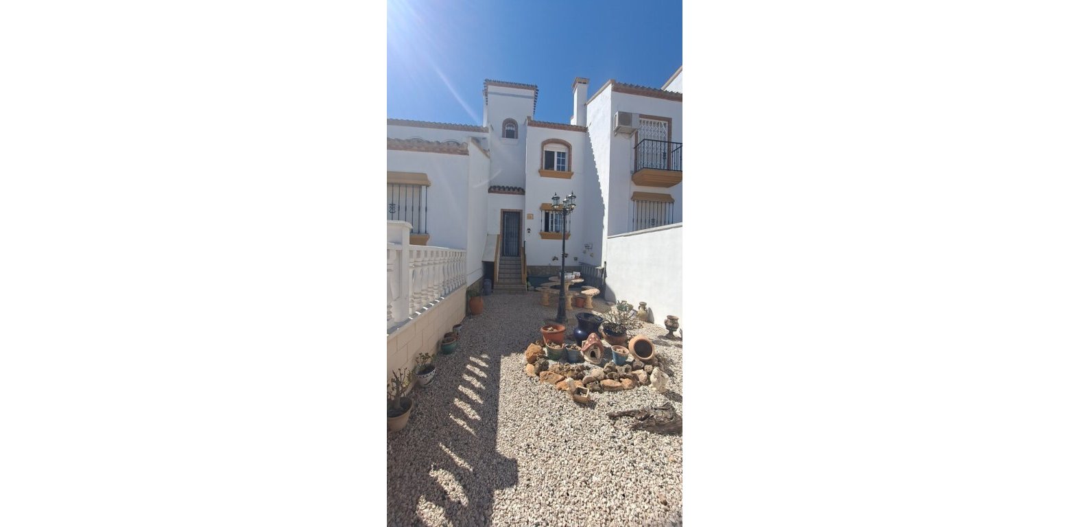 Sale - Townhouse - Villamartin - Los Dolses