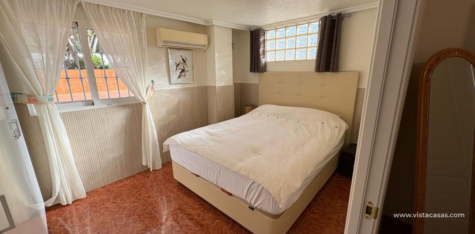 Sale - Villa - Torrevieja