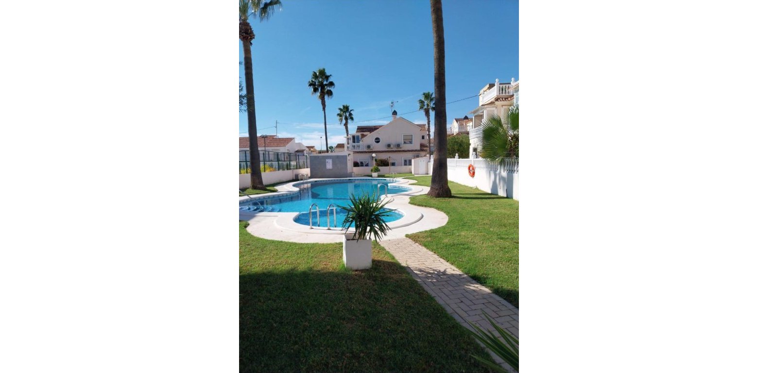 Sale - Villa - Torrevieja