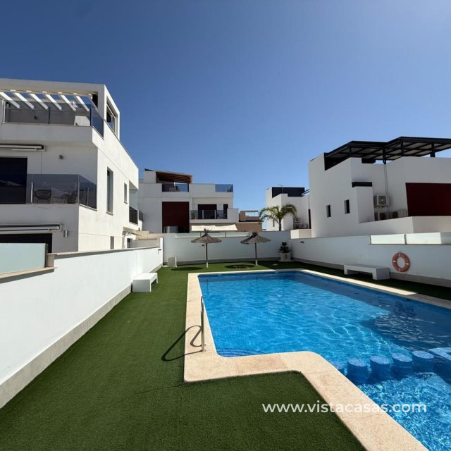 Appartement - Sale - Pilar de la Horadada - Torre de la Horadada