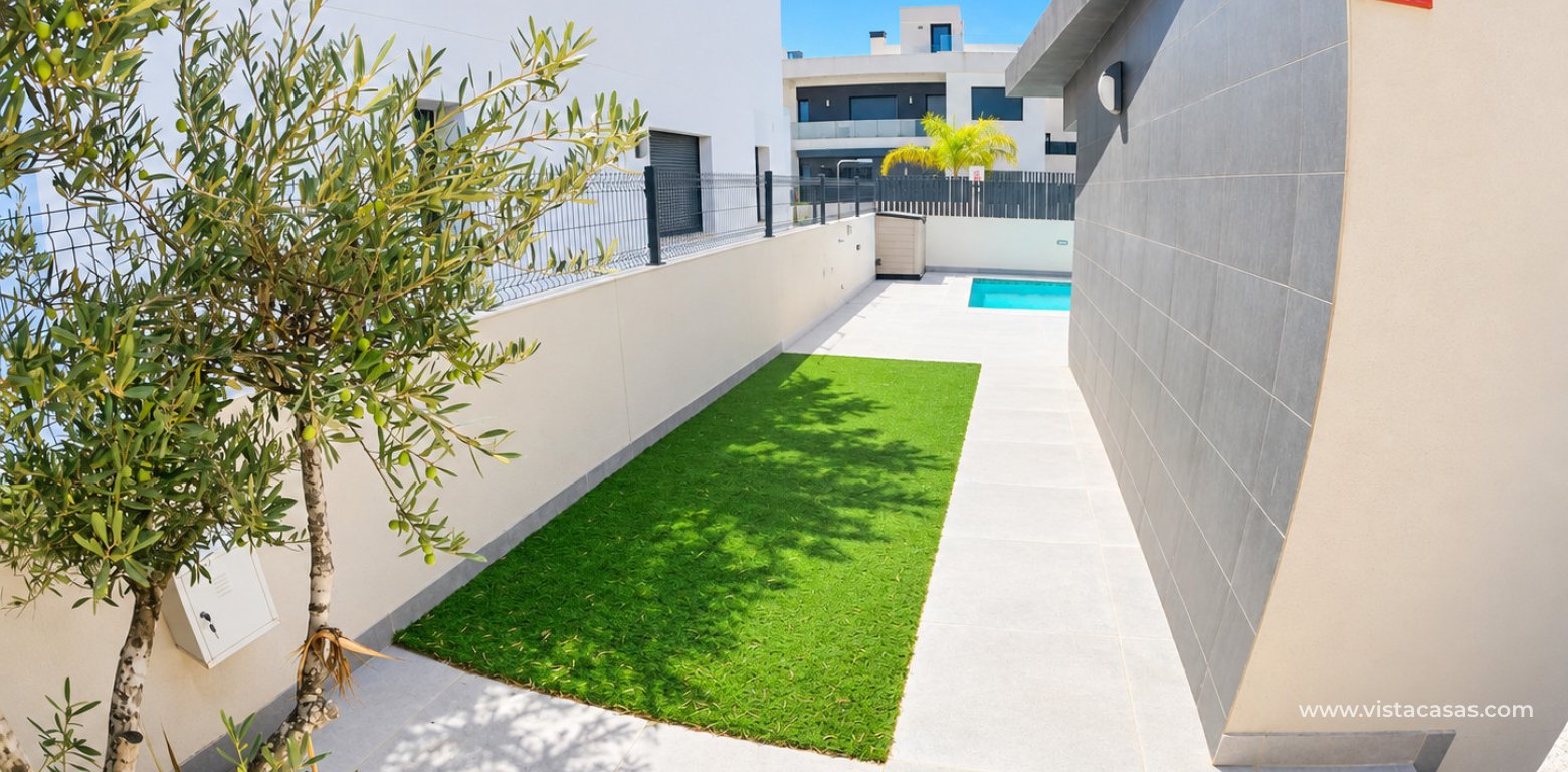 Sale - Villa - Algorfa - La Finca Golf Resort