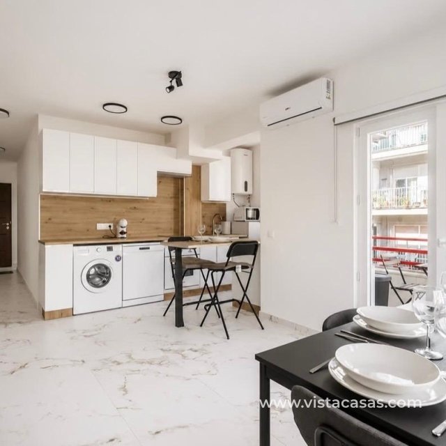 Wohnung - Sale - Torrevieja - Torrevieja