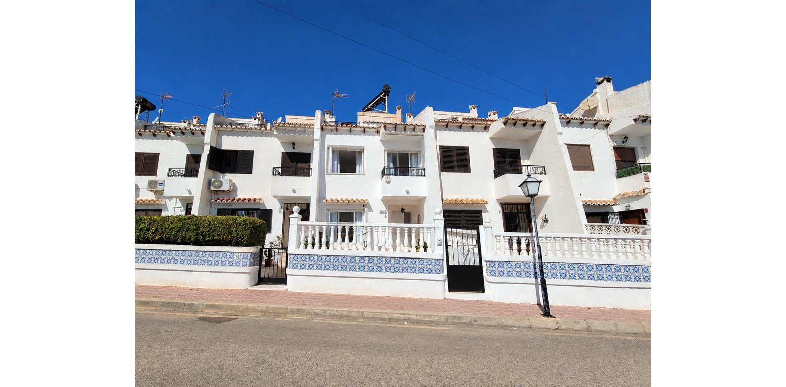 Resale - Townhouse - Los Balcones