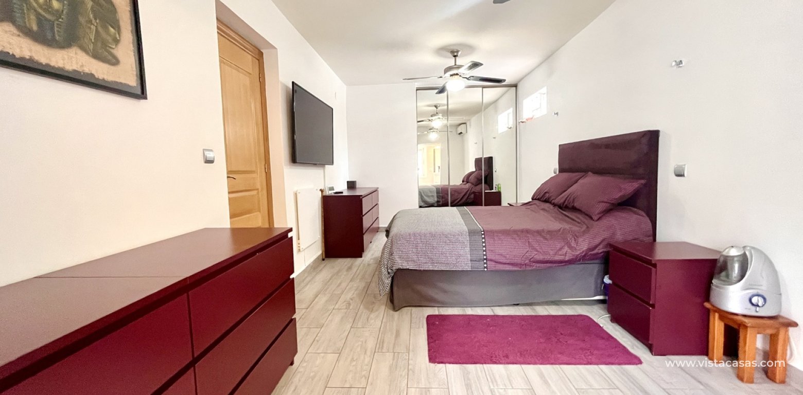 Resale - Villa - Pinar de Campoverde