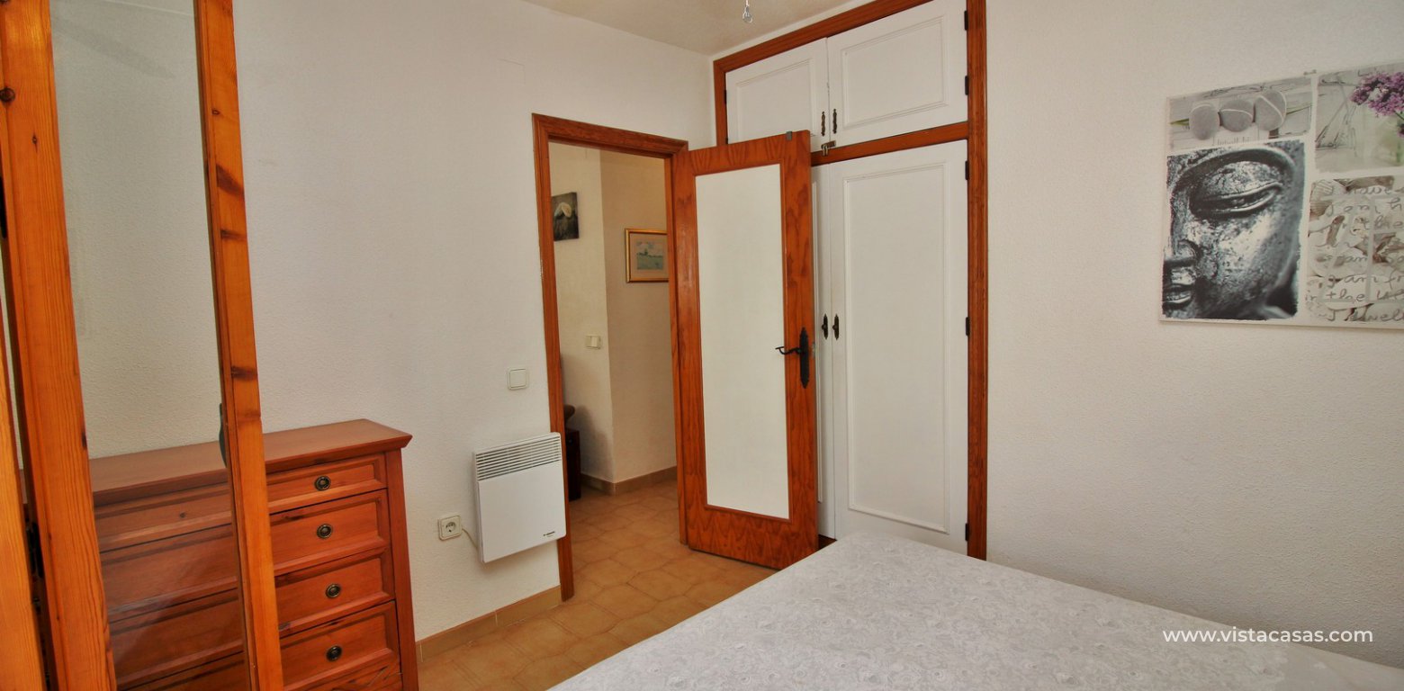 Apartment for sale with tourist licence in the Villamartin Plaza master bedroom fitted wardrobes