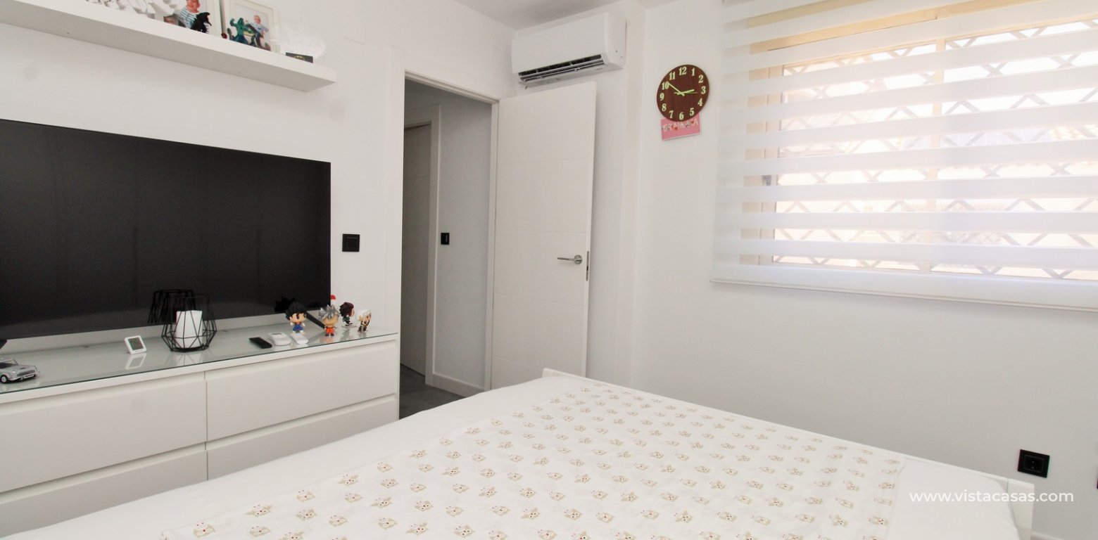 Beachside semi-detached house for sale in Mil Palmeras with private swimming pool double bedroom fitted wardrobes